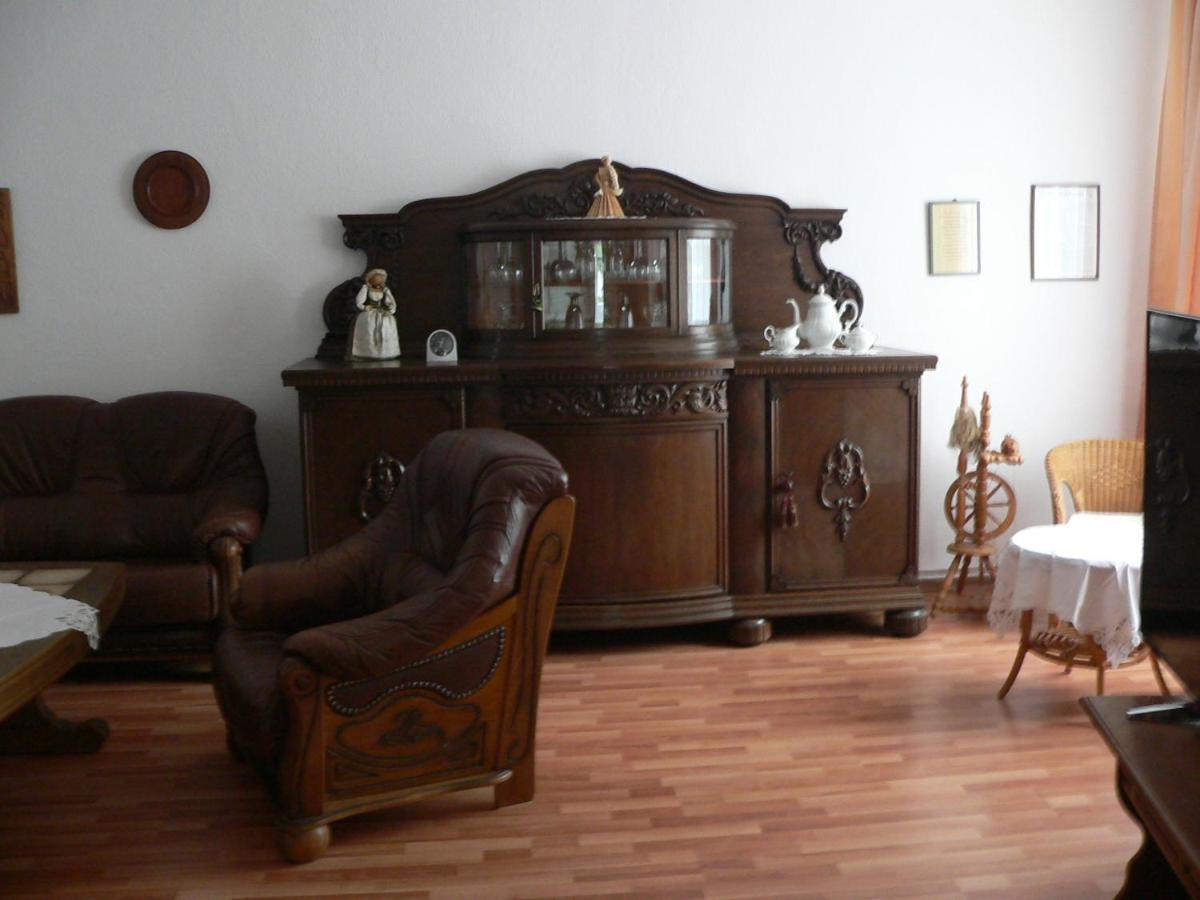 Ferienwohnung Zum Gruenen Holz Bohlenbergerfeld 外观 照片